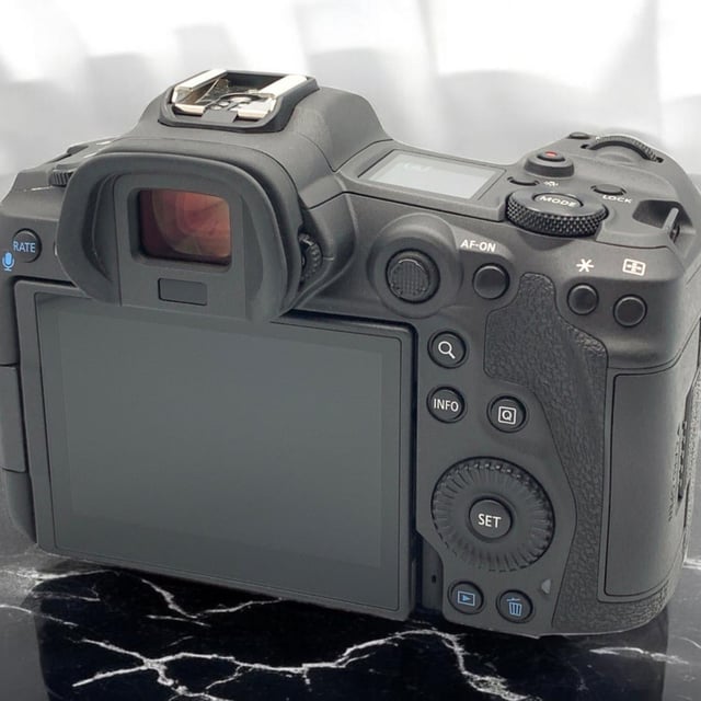 EOS R5 ボディ