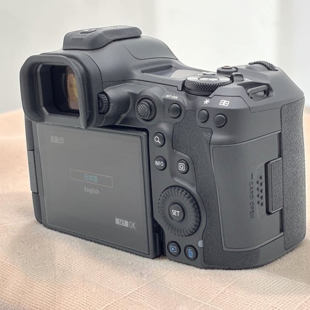 EOS R5 Mark II ボディ