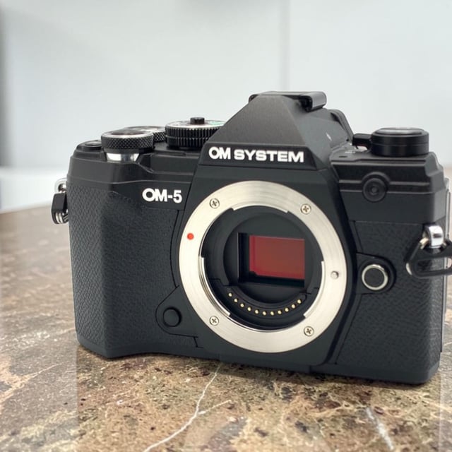 OM-5 ボディ "ブラック"