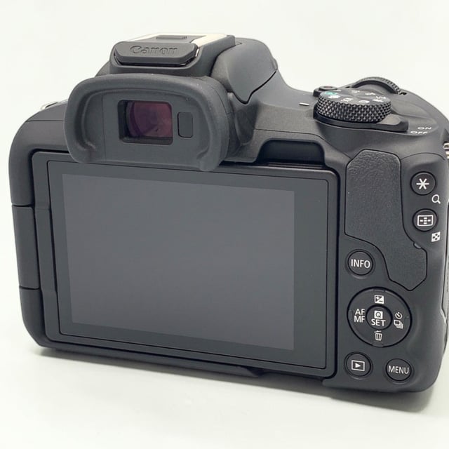 EOS R50 ボディ "ブラック"