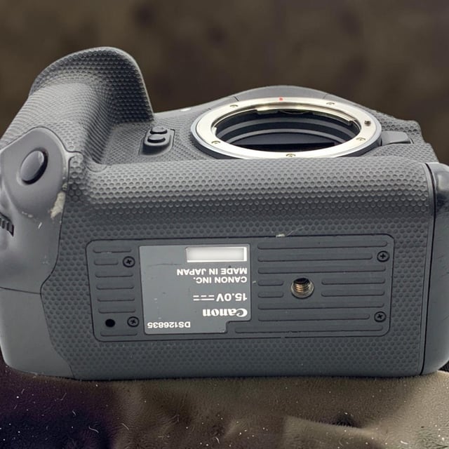 EOS R3 ボディ