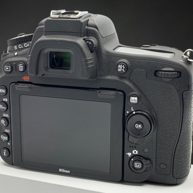 D750 ボディ