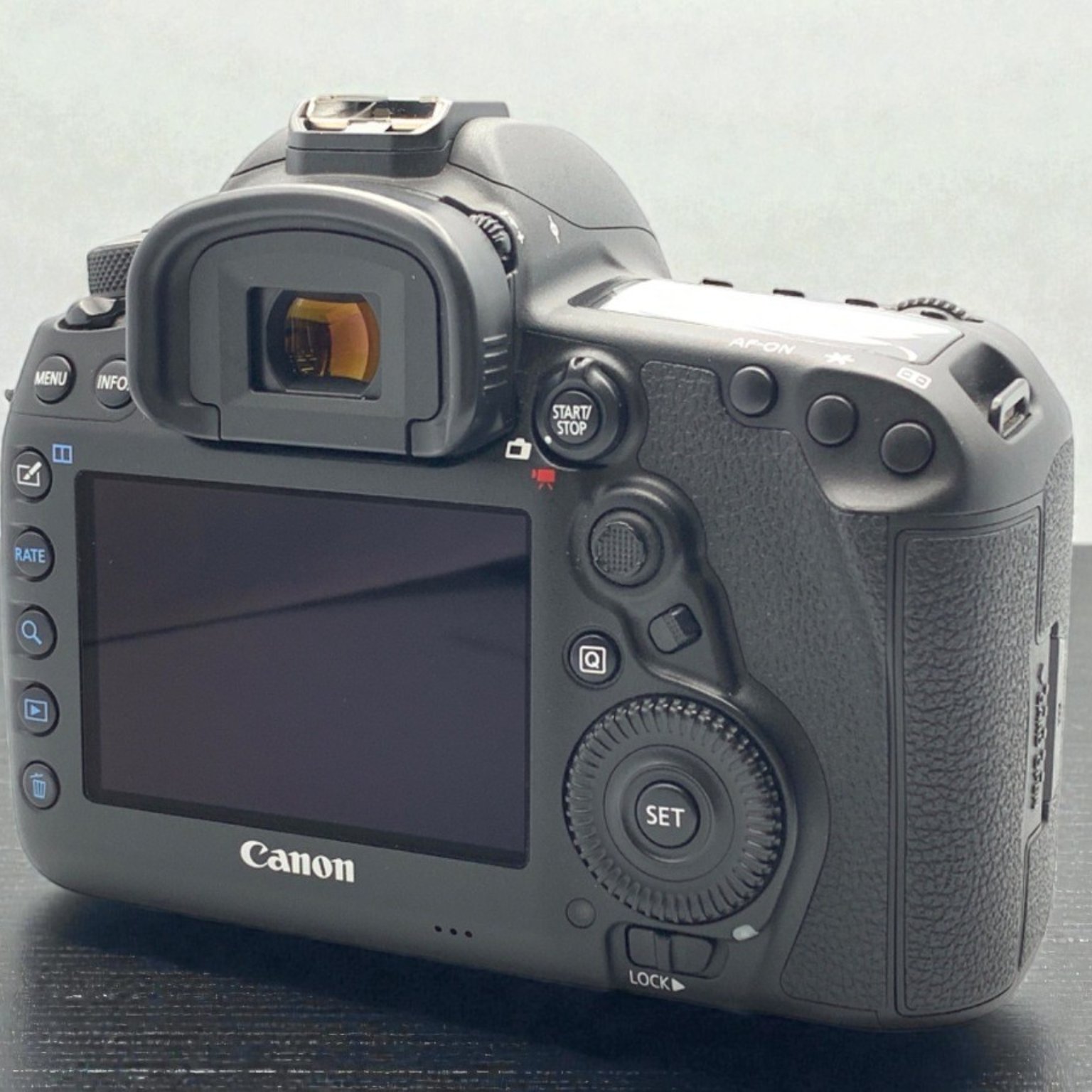 EOS 5D Mark IV ボディの中古カメラを買うならみんなのカメラ t4LaZEDcJp3W