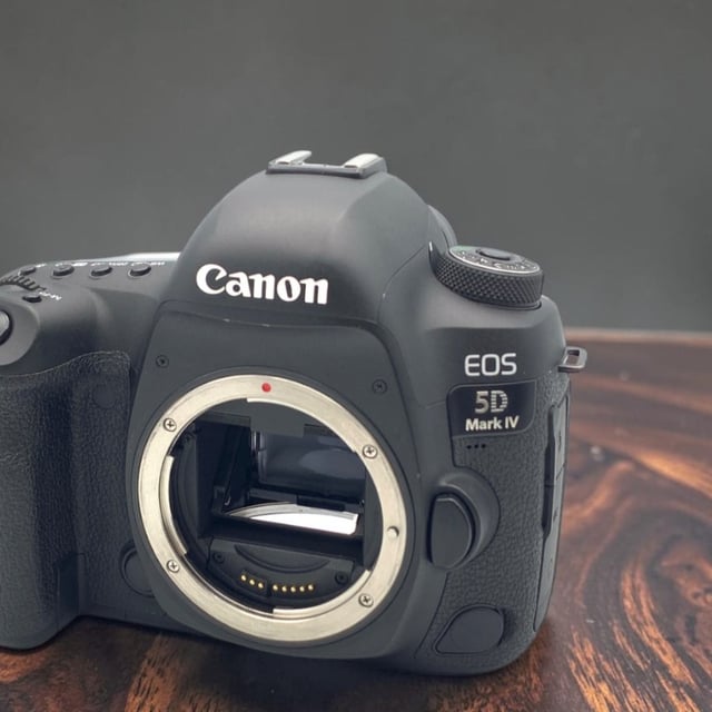 EOS 5D Mark IV ボディ
