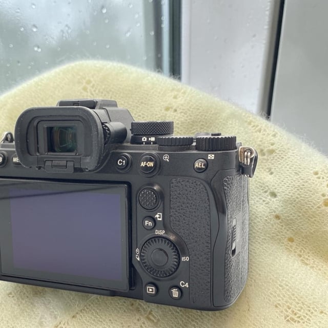 α7 IV ILCE-7M4 ボディ
