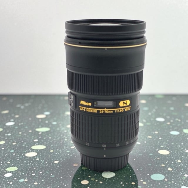 AF-S NIKKOR 24-70mm f/2.8G ED