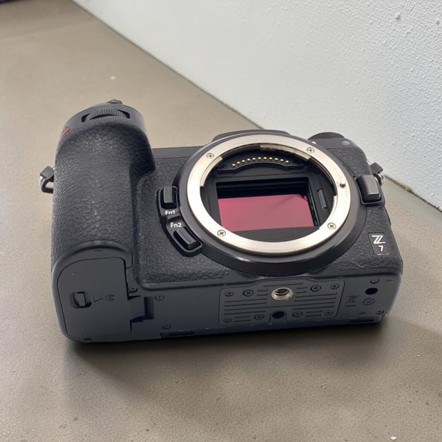 Z7 ボディ