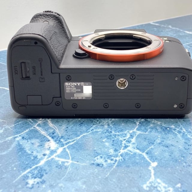 α7 III ILCE-7M3 ボディ