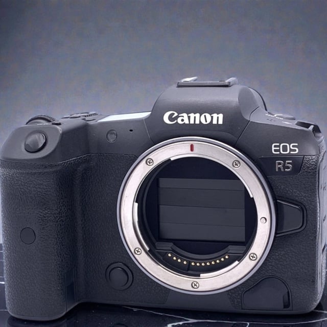 EOS R5 ボディ