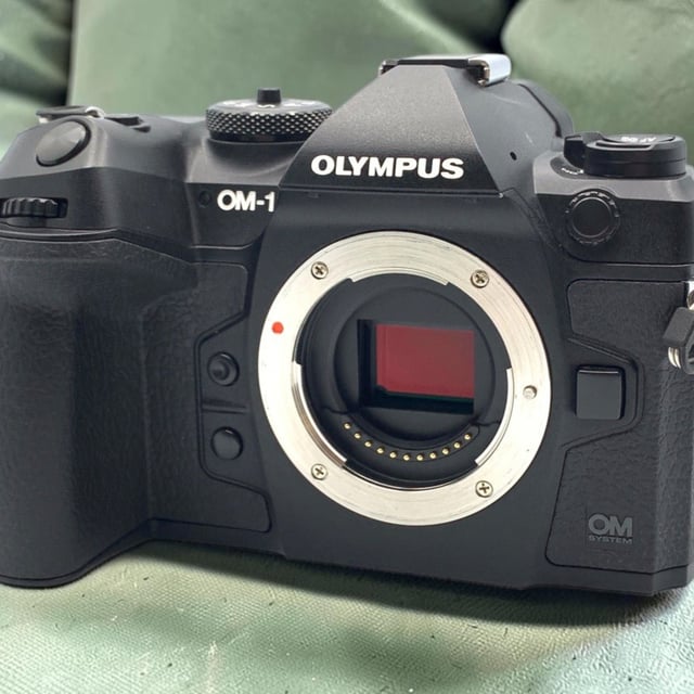 OM-1 ボディ