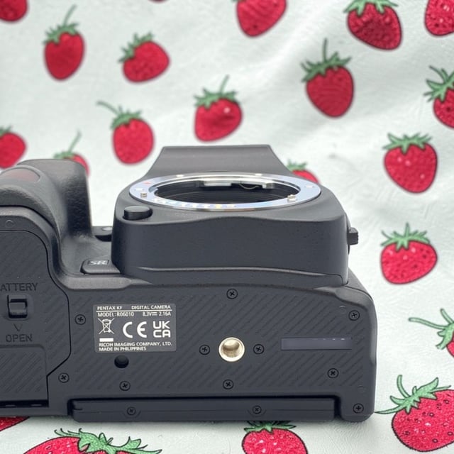 PENTAX KF ボディ "ブラック"