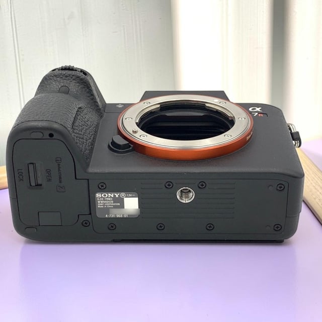 α7R III ILCE-7RM3 ボディ