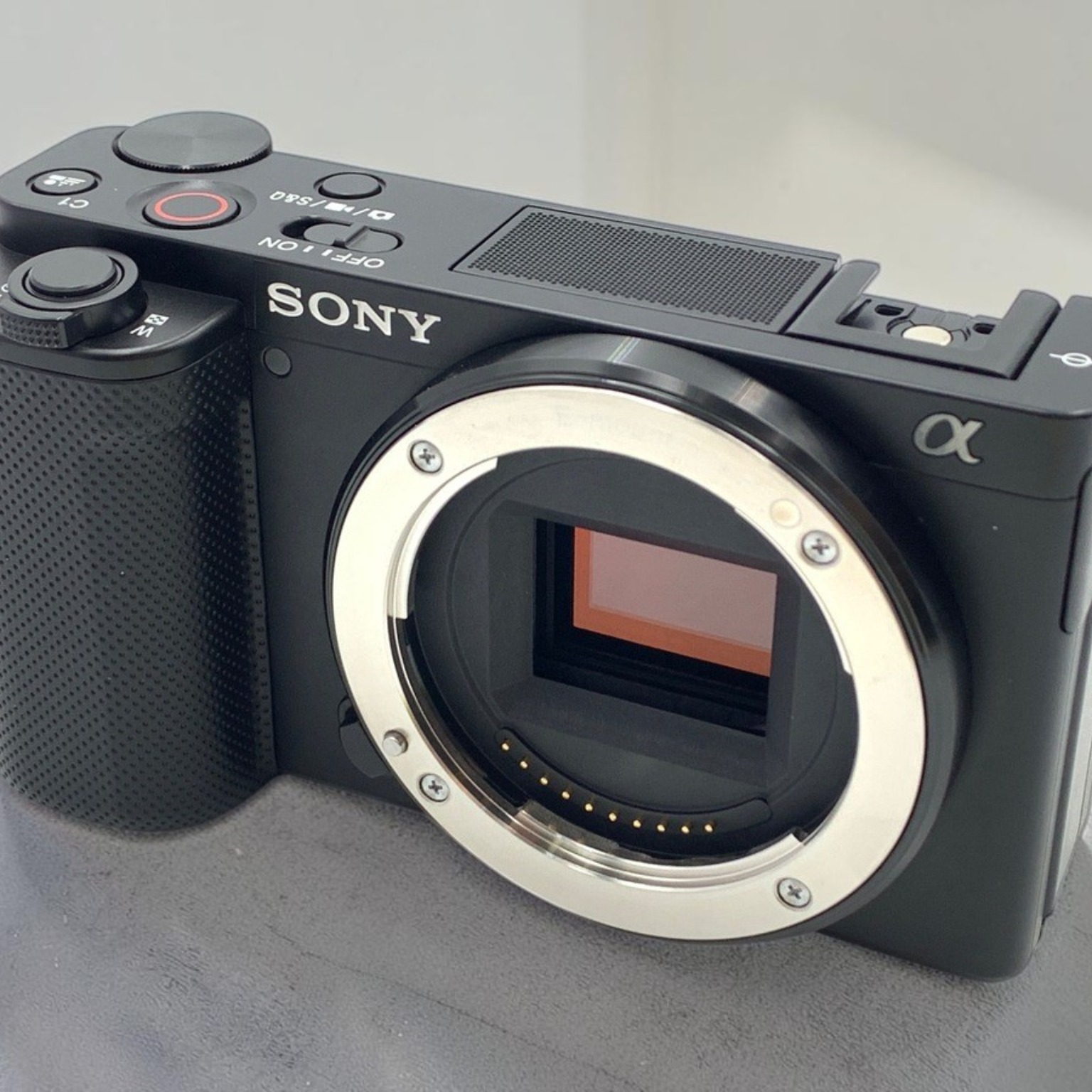 SONY VLOGCAM ZV-E10 ボディ 