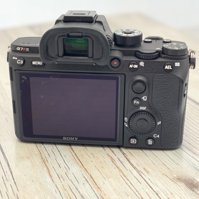 α7R III ILCE-7RM3 ボディ
