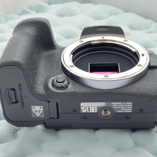 EOS R10 ボディ