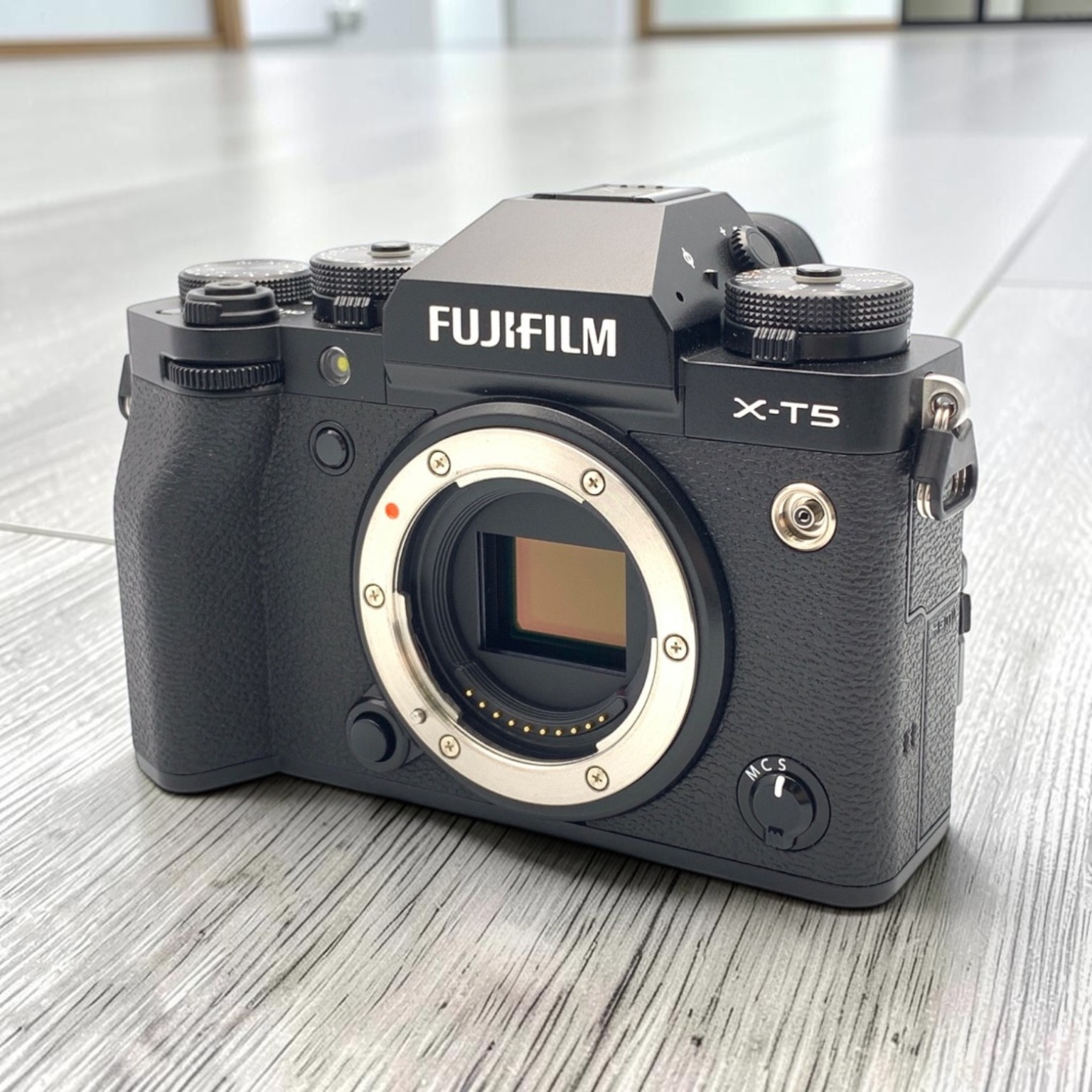 富士フイルム X-T20 ボディ 