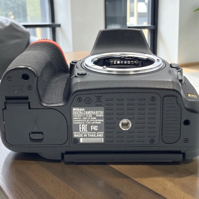 D750 ボディ