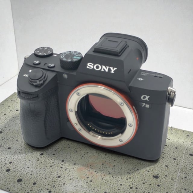 α7 III ILCE-7M3 ボディ
