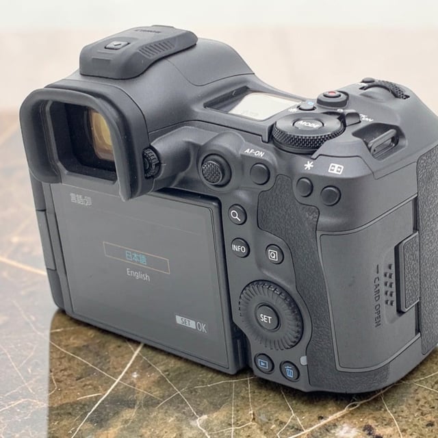 EOS R5 Mark II ボディ