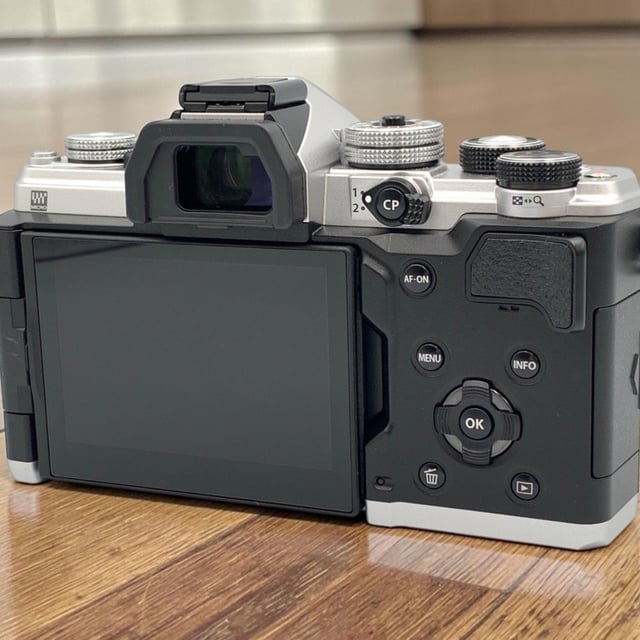 OM-3 ボディ