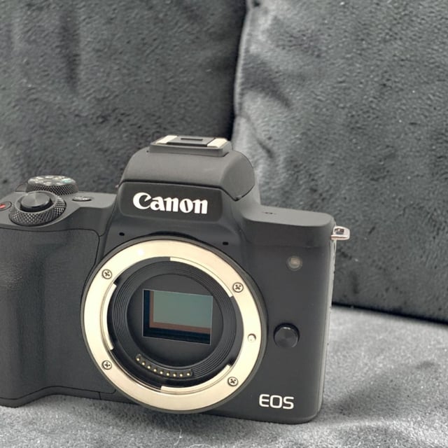 EOS Kiss M ボディ "ブラック"