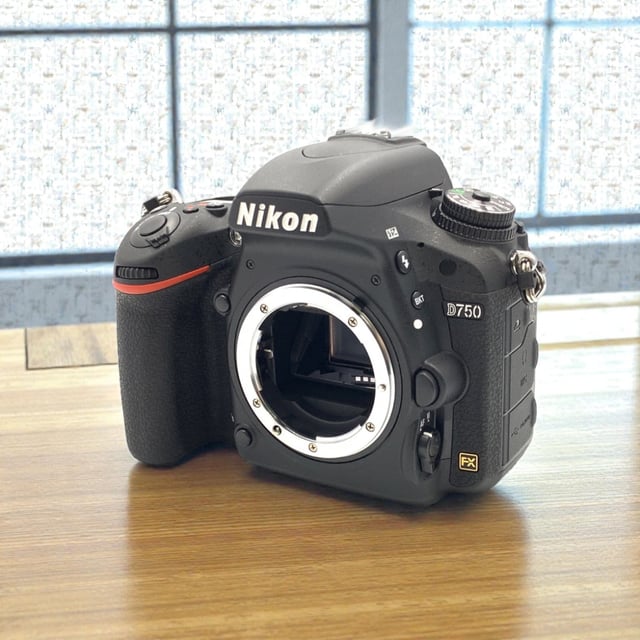 D750 ボディ