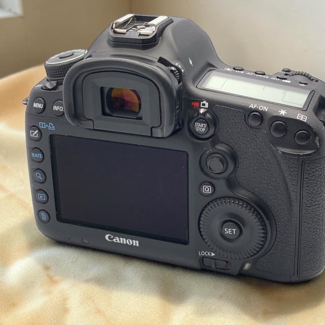 EOS 5D Mark III ボディ