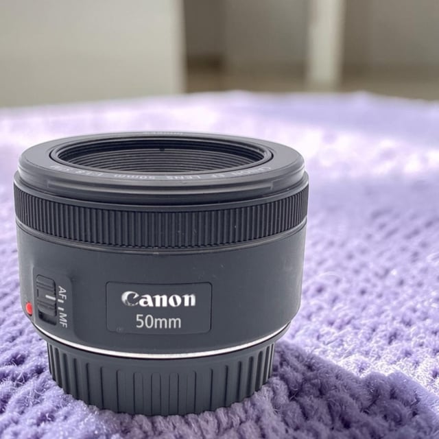 EF 50mm F1.8 STM