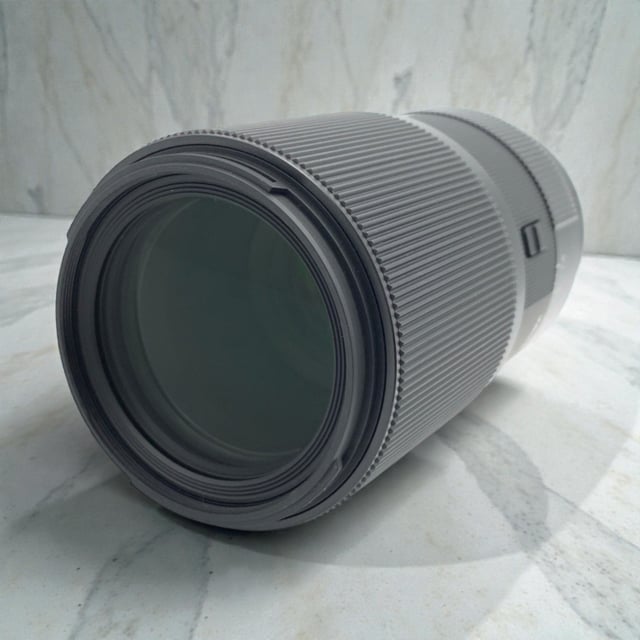 105mm F2.8 DG DN MACRO ソニーE用