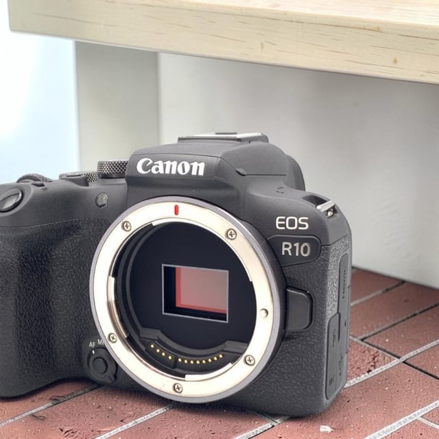 EOS R10 ボディ
