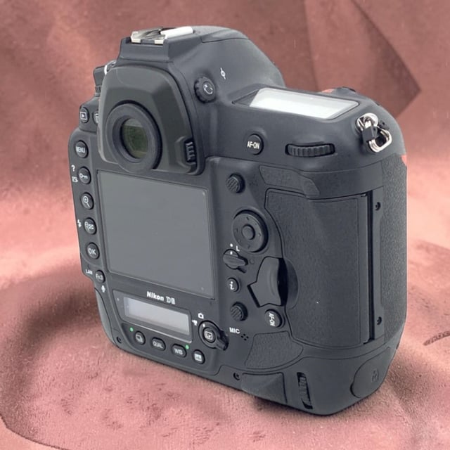 D6 ボディ