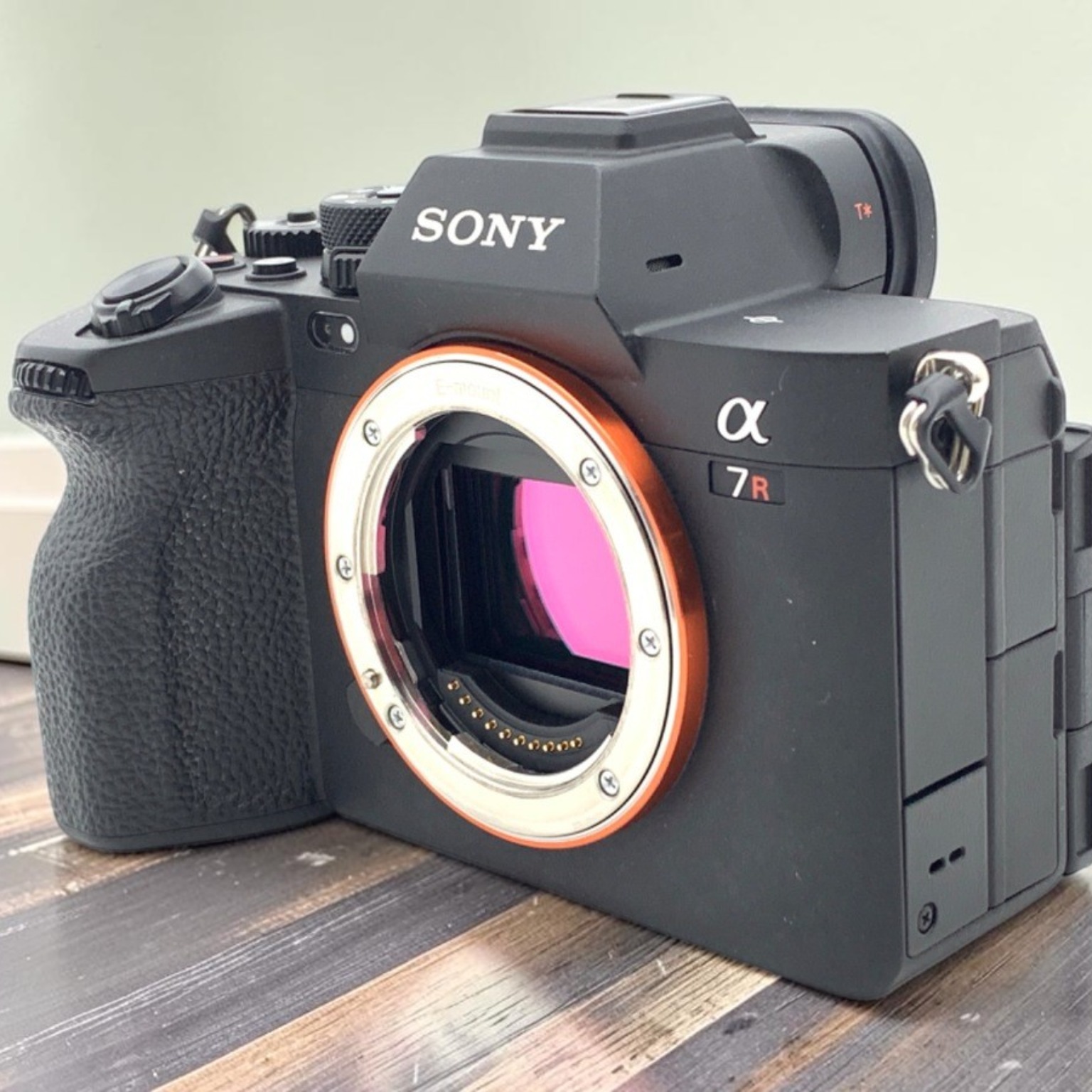 SONY α7R V ILCE-7RM5 ボディの新品/中古の在庫一覧 | みんなのカメラ