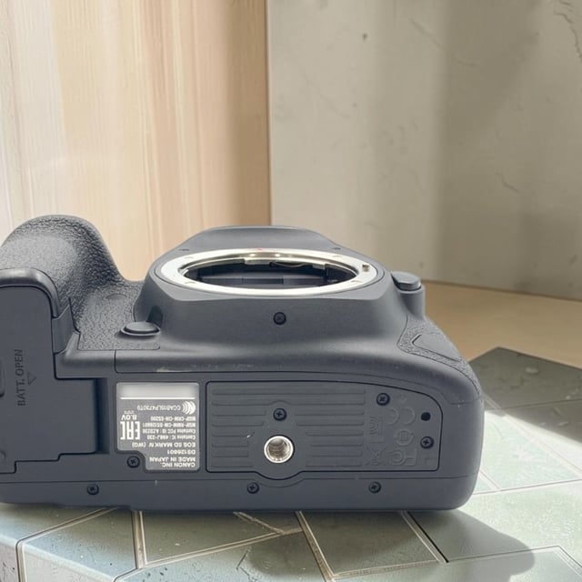 EOS 5D Mark IV ボディ