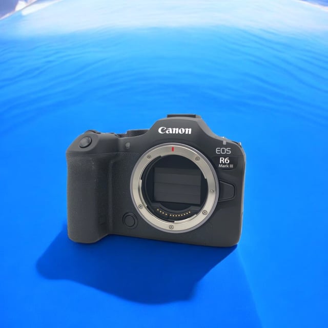 EOS R6 Mark III ボディ