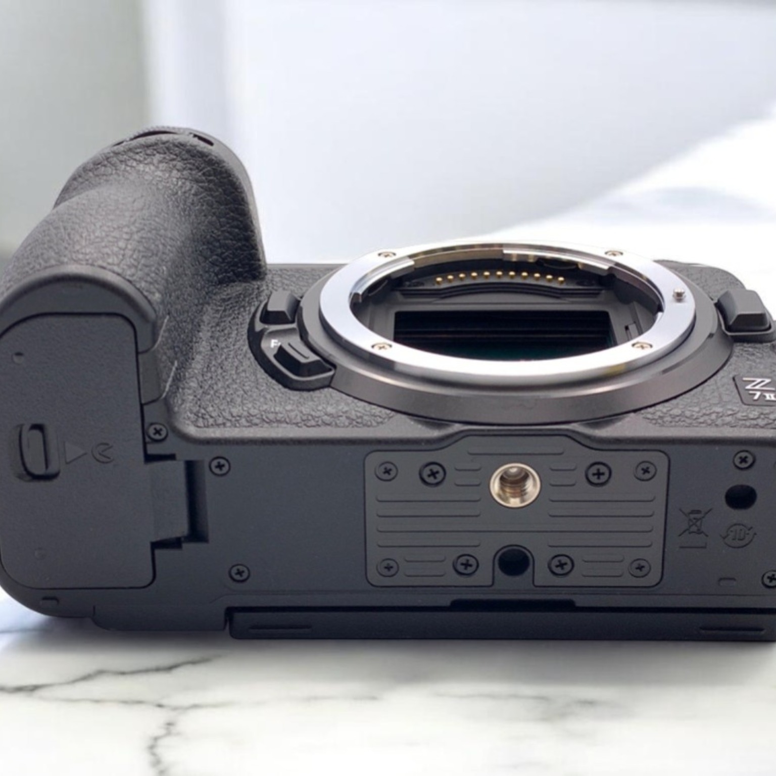 ニコン Z7II ボディの中古 (美品)・¥238,200 by こはれ | みんなのカメラ