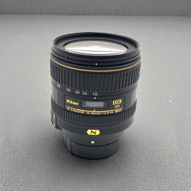 AF-S DX NIKKOR 16-80mm f/2.8-4E ED VR