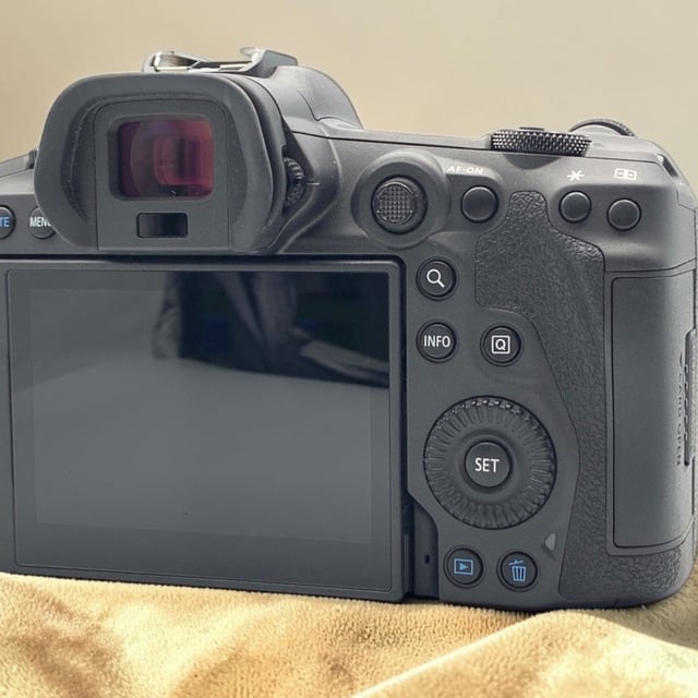 EOS R5 ボディ