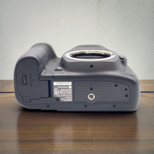 EOS 5D Mark IV ボディ