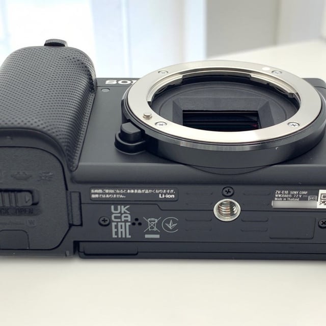 VLOGCAM ZV-E10 ボディ "ブラック"