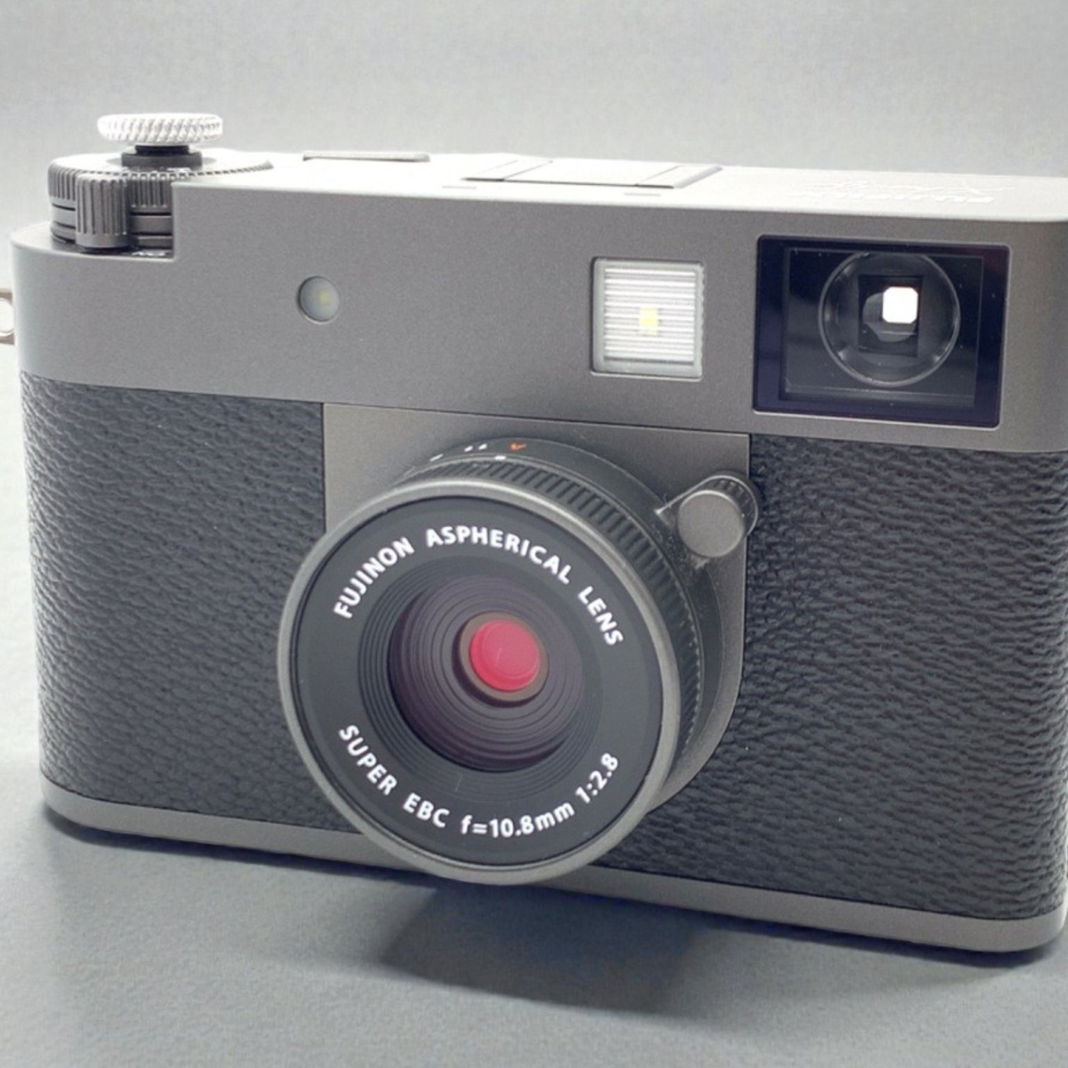 富士フイルム X-HF1 チャコールシルバー中古美品　fujifilm FUJIFILM X-HF1 [チャコールシルバー] 中古価格比較 - 価格.com