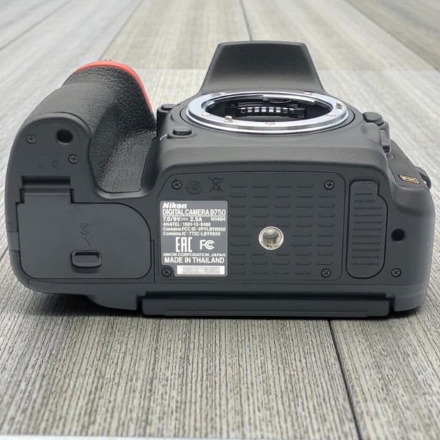 D750 ボディ