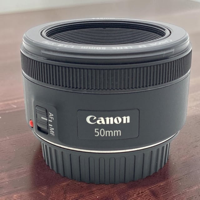 EF 50mm F1.8 STM