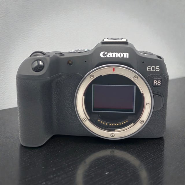 EOS R8 ボディ