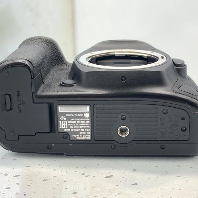 EOS 5D Mark IV ボディ
