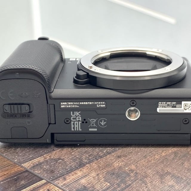 VLOGCAM ZV-E10 ボディ "ブラック"