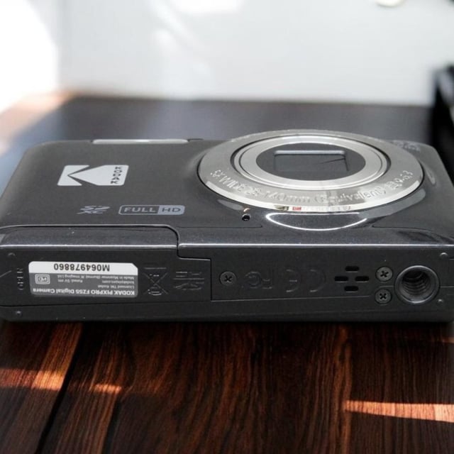 PIXPRO FZ55 "ブラック"