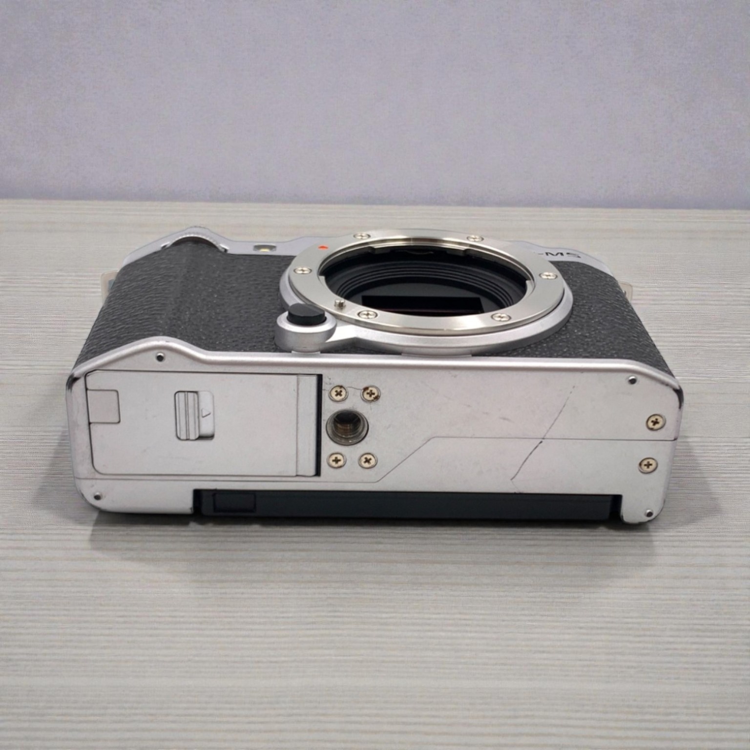 富士フイルム X-M5 ボディ 