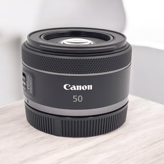 RF 50mm F1.8 STM