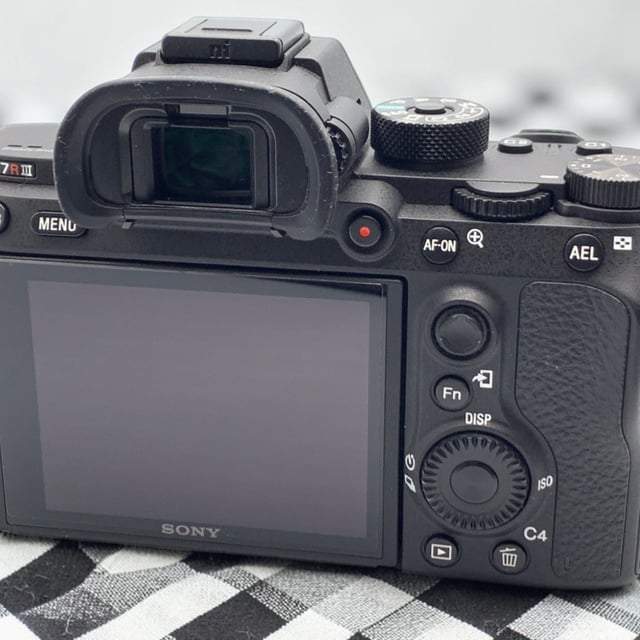 α7R III ILCE-7RM3 ボディ