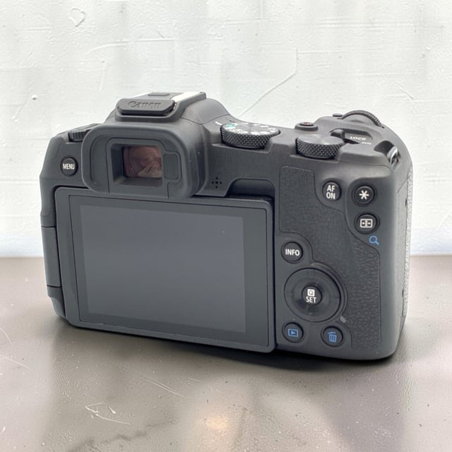 EOS R8 ボディ